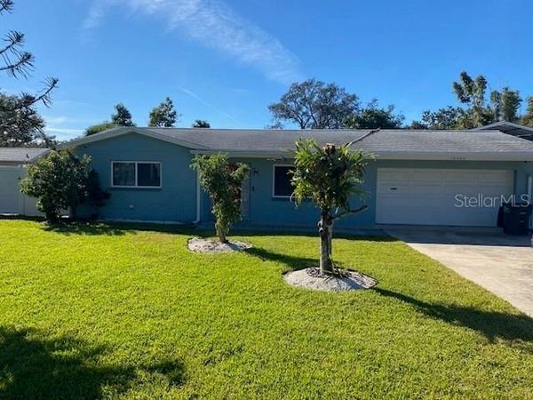 10940 DOROTHY LANE , LARGO, FL 33774