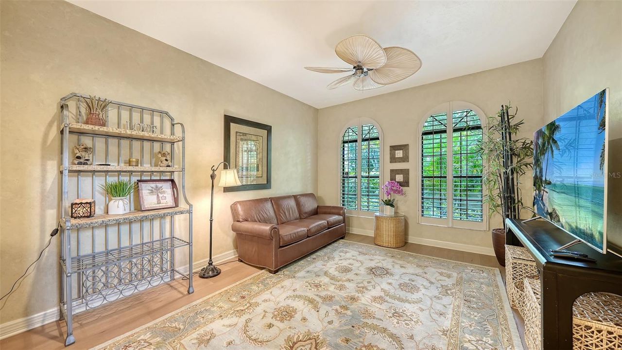 4543 Las Brisas Lane , Sarasota, FL 34238 Photo