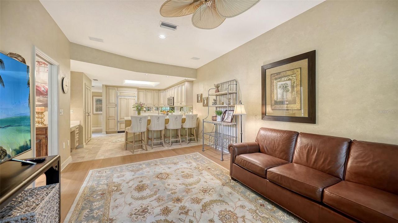 4543 Las Brisas Lane , Sarasota, FL 34238 Photo