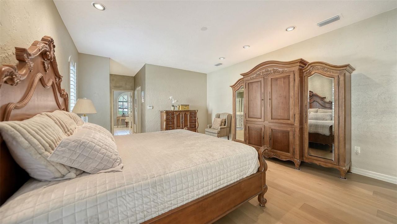 4543 Las Brisas Lane , Sarasota, FL 34238 Photo