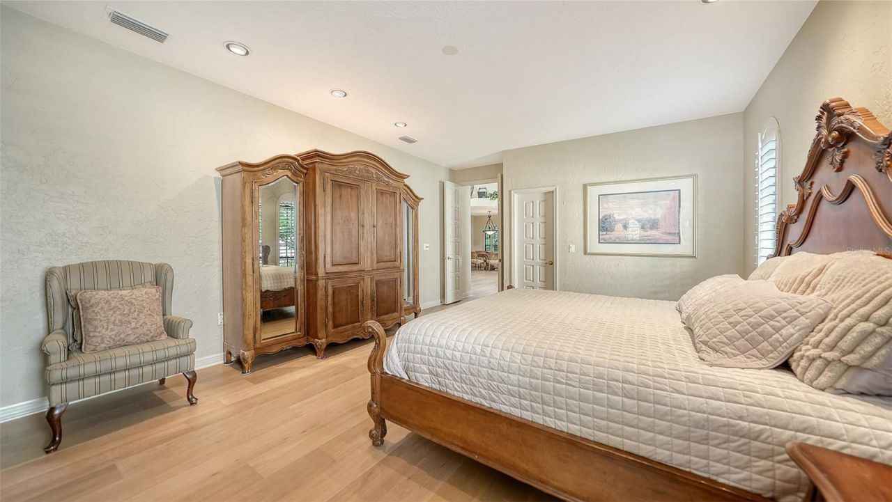 4543 Las Brisas Lane , Sarasota, FL 34238 Photo