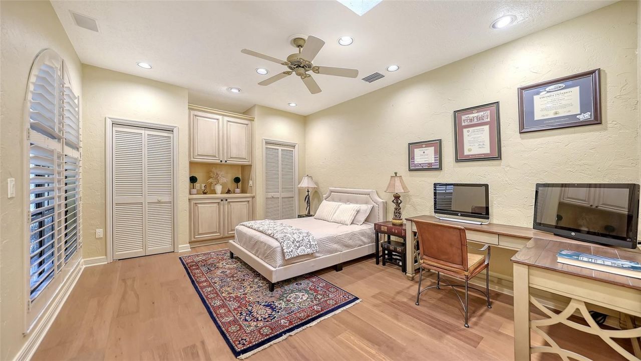 4543 Las Brisas Lane , Sarasota, FL 34238 Photo
