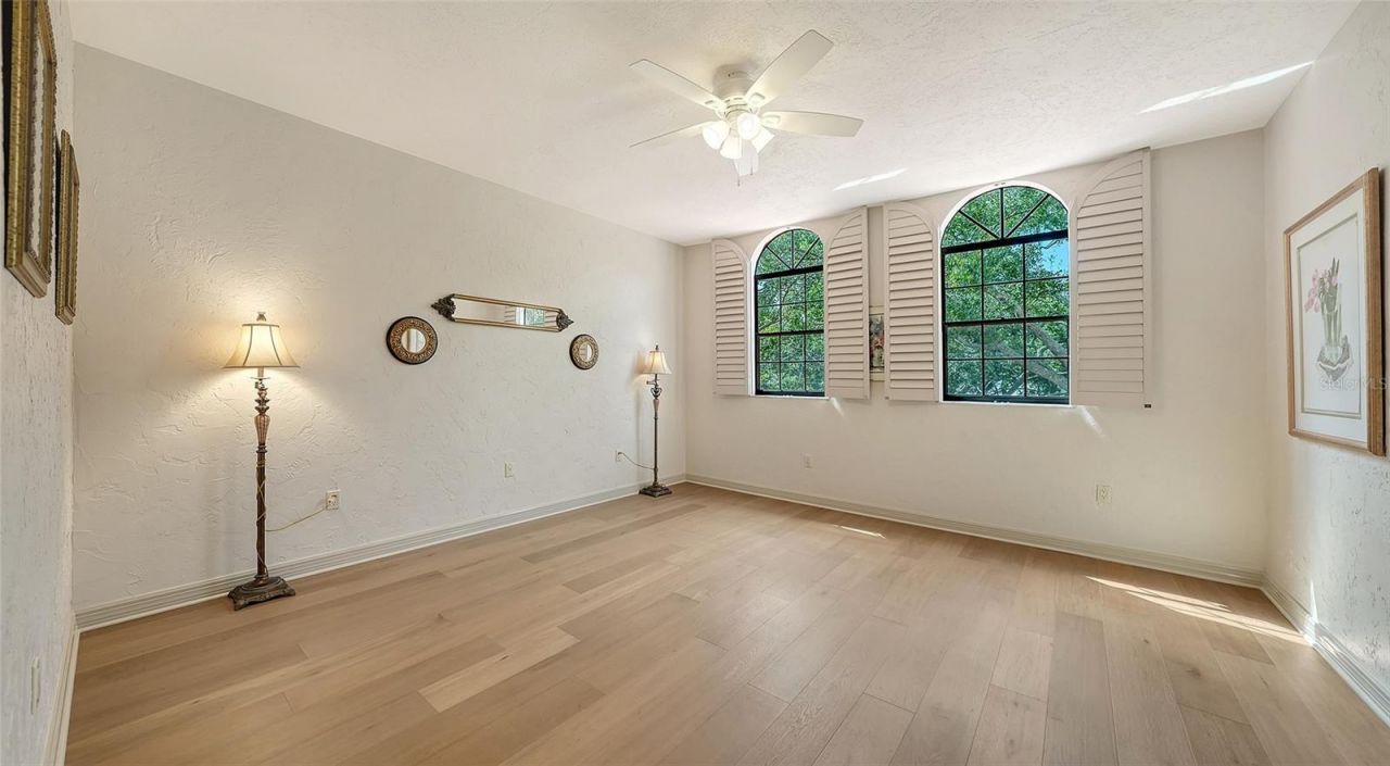 4543 Las Brisas Lane , Sarasota, FL 34238 Photo