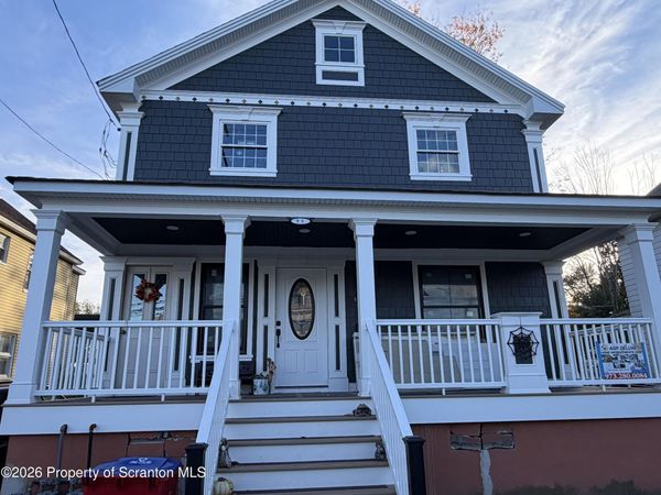 95 Fallbrook Street , Unit 1st floor, Carbondale, PA 18407