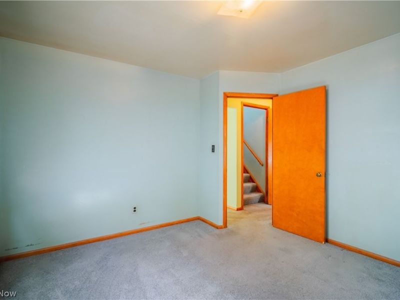 14116 Carrydale Avenue, Cleveland, OH 44111 Photo 13