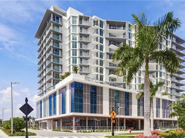 1925 Metropolitan BLVD , Unit 1204, NAPLES, FL 34112