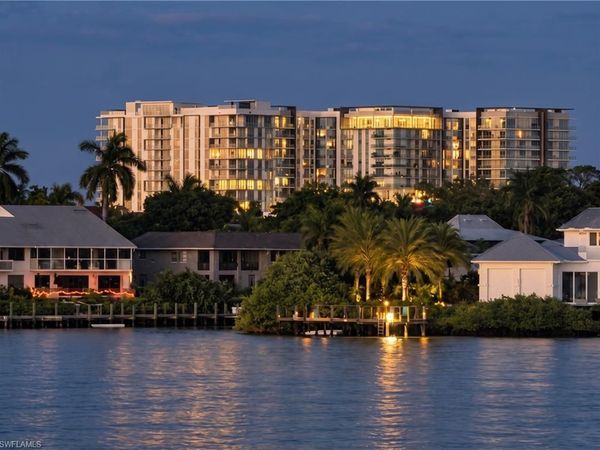 1925 Metropolitan BLVD , Unit 1204, NAPLES, FL 34112