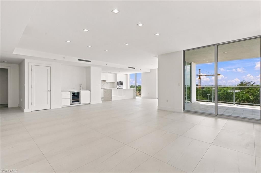 1925 Metropolitan Blvd , Unit 1204, Naples, FL 34112 Photo