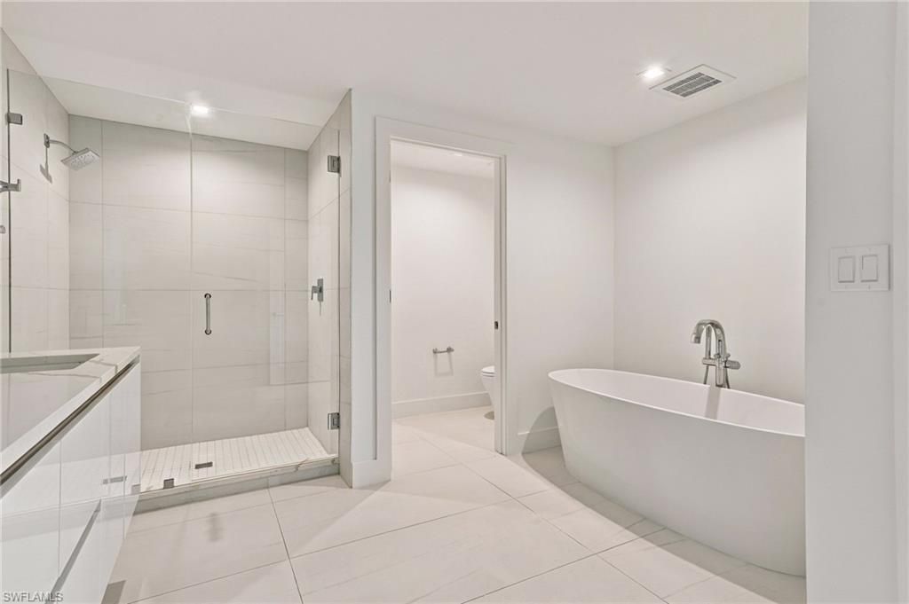 1925 Metropolitan Blvd , Unit 1204, Naples, FL 34112 Photo