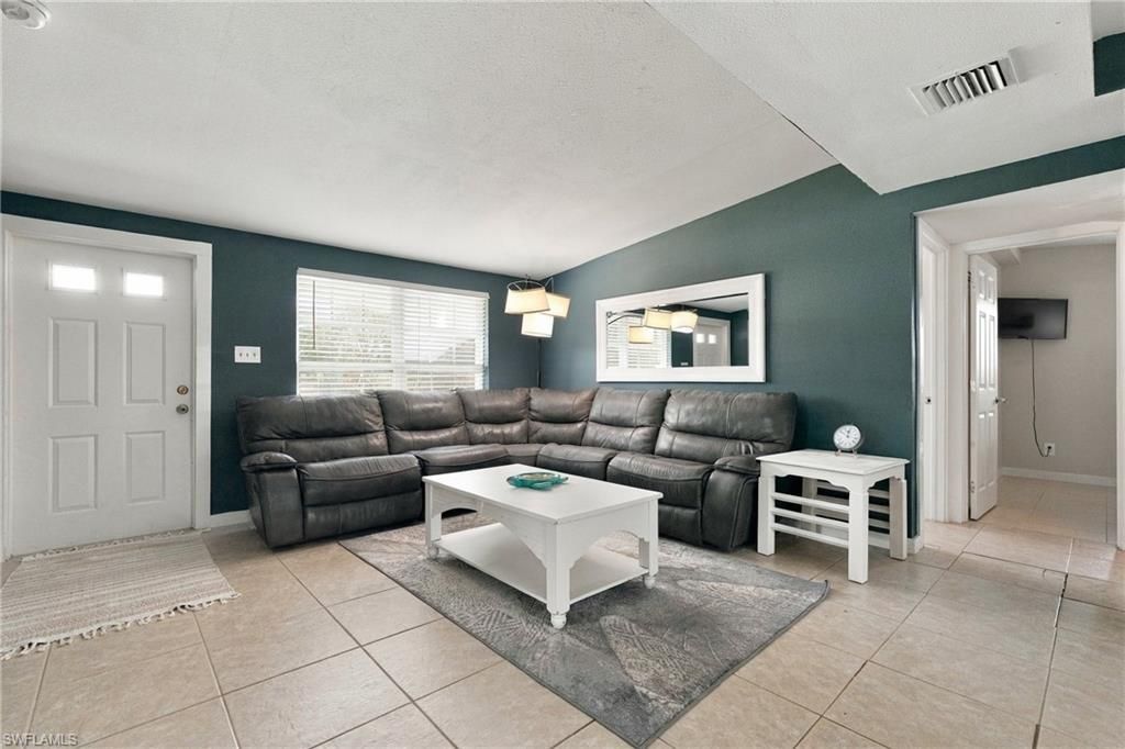 2140 Harbor Ln , Naples, FL 34104 Photo