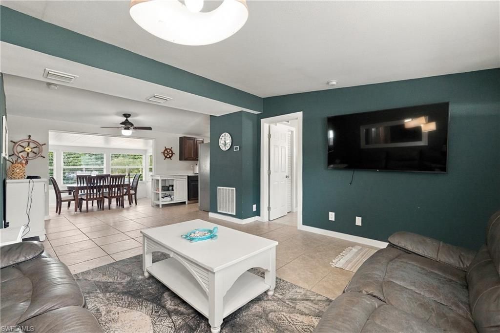 2140 Harbor Ln , Naples, FL 34104 Photo