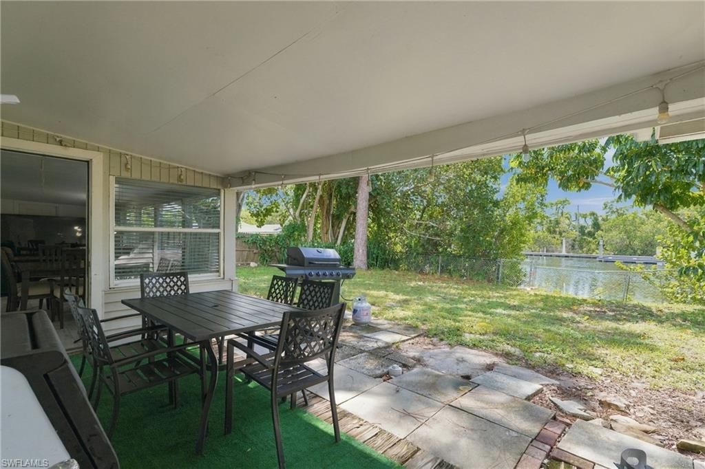 2140 Harbor Ln , Naples, FL 34104 Photo