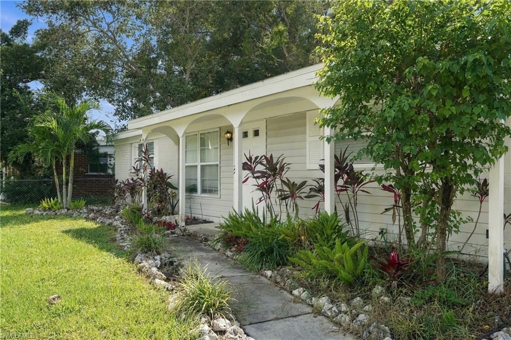2140 Harbor Ln , Naples, FL 34104 Photo
