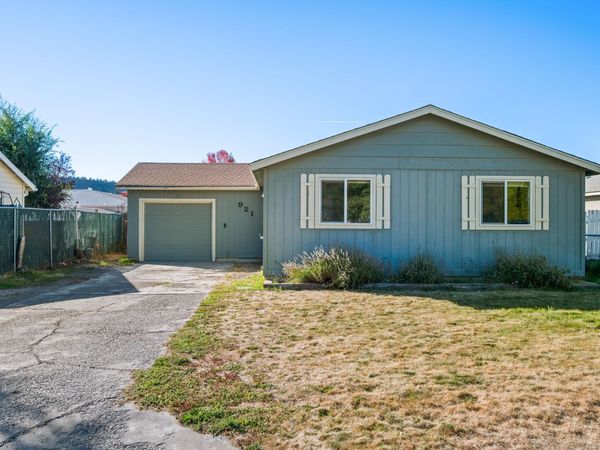 921 SE Algonquian Court, Prineville, OR 97754
