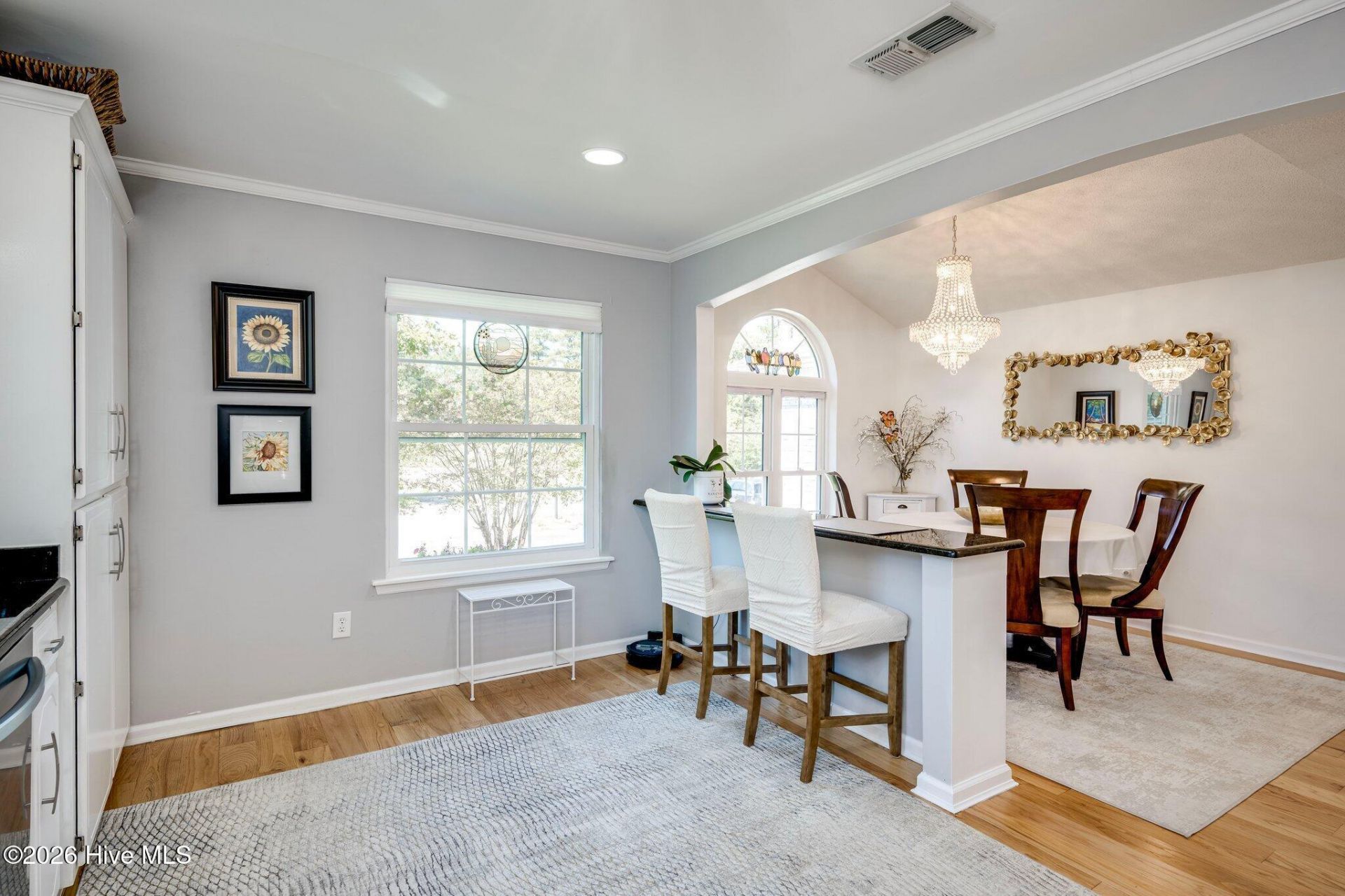 16 Woodhill Place Photo 11