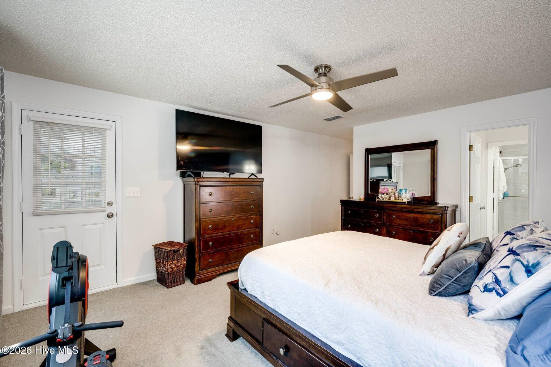 16 Woodhill Place Photo 27