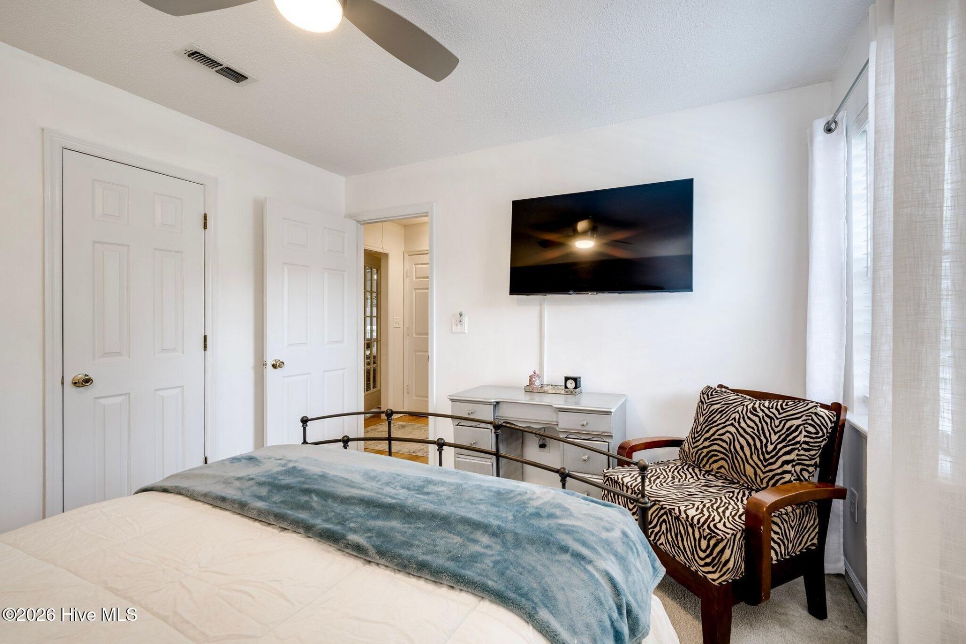 16 Woodhill Place Photo 34