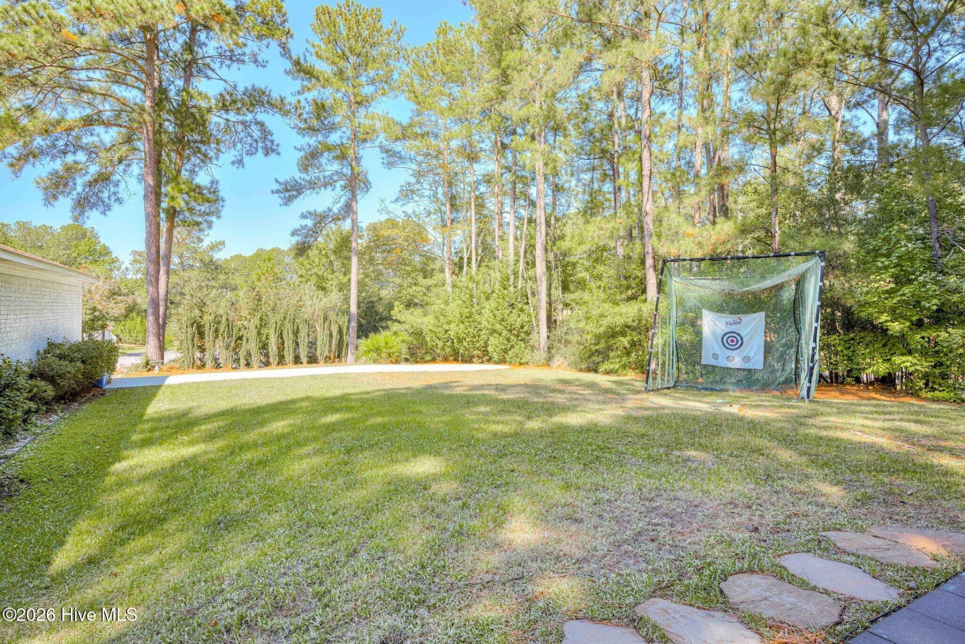 16 Woodhill Place Photo 37