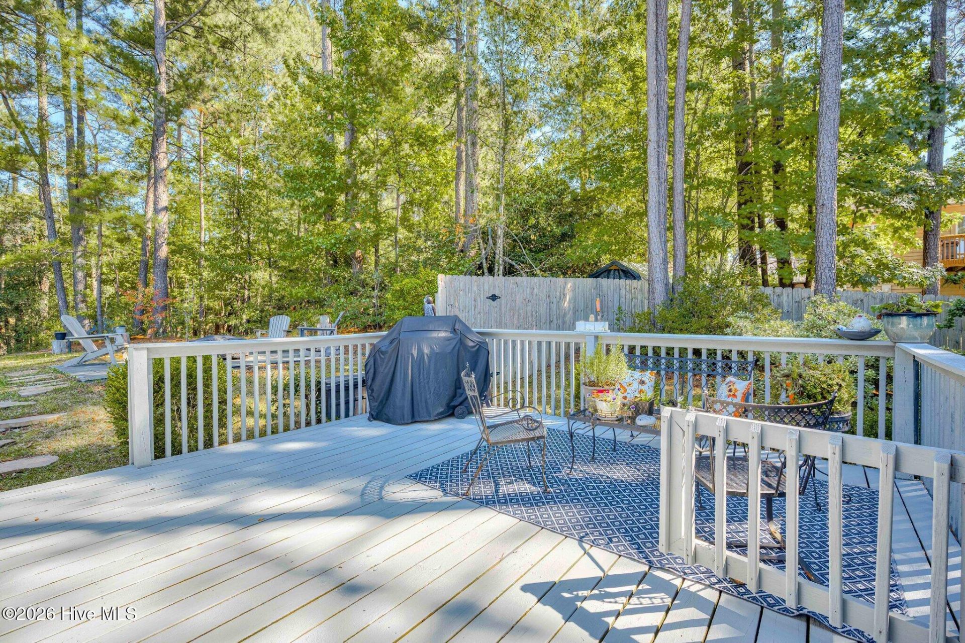 16 Woodhill Place Photo 40