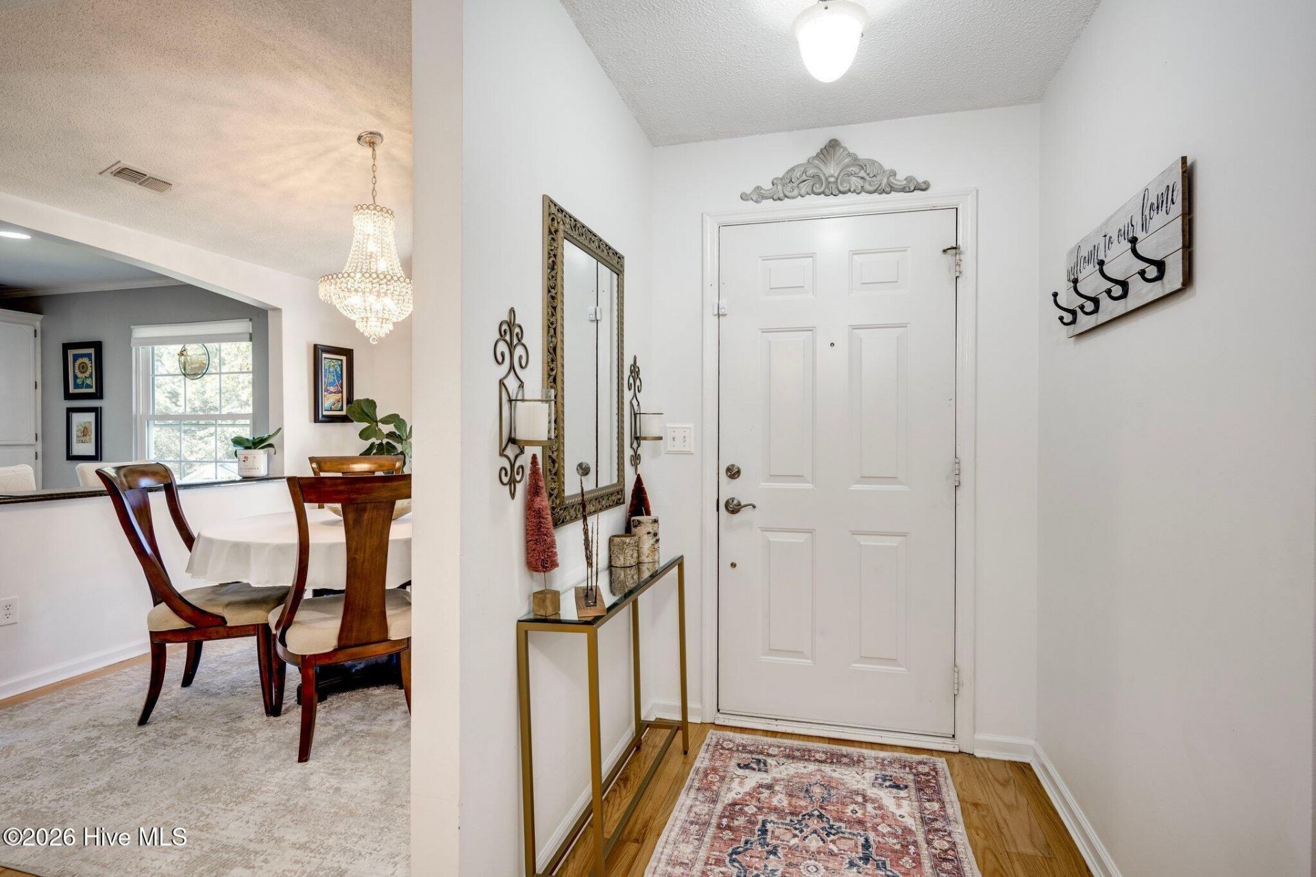 16 Woodhill Place Photo 7