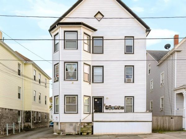 56 Nye St, New Bedford, MA 02746