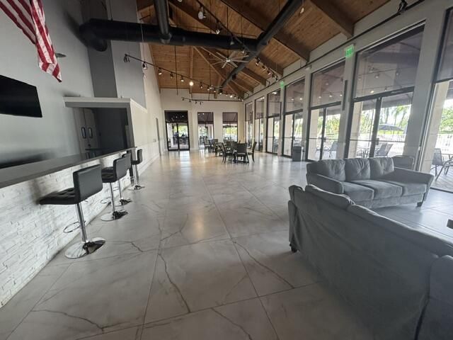 20930 Via Oleander, Unit 4, Boca Raton, FL 33428 Photo