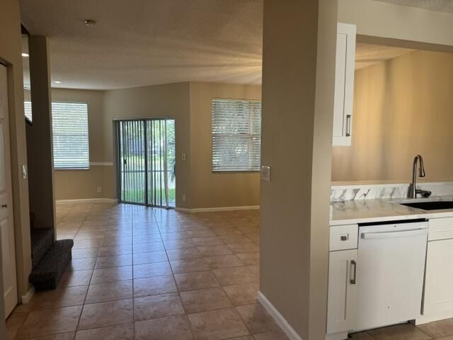 20930 Via Oleander, Unit 4, Boca Raton, FL 33428 Photo