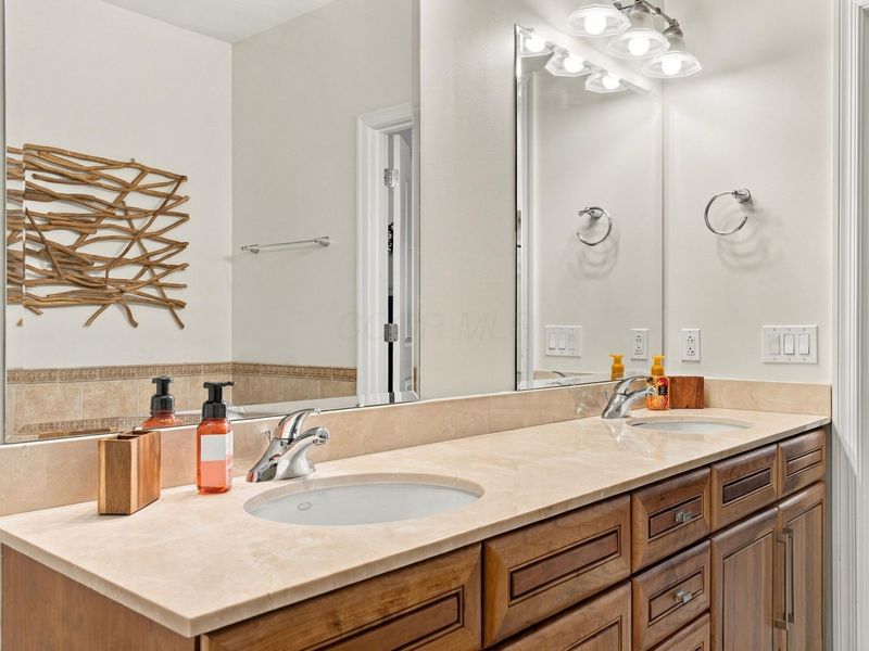 250 Daniel Burnham Square, Unit 708, Columbus, OH 43215 Photo 22