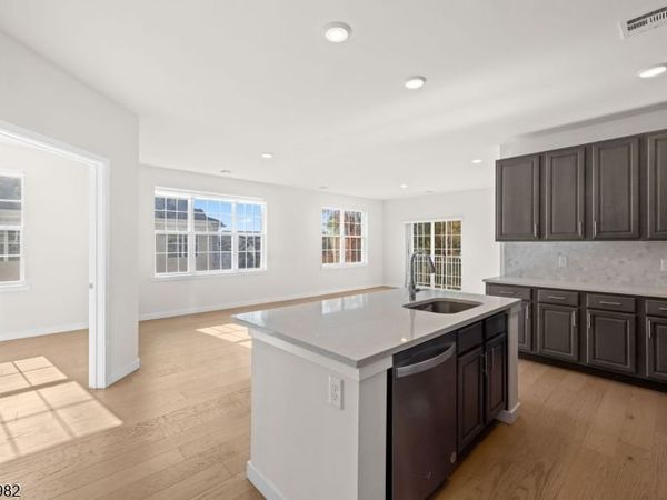 644 Lorhan Drive, Piscataway, NJ 08854