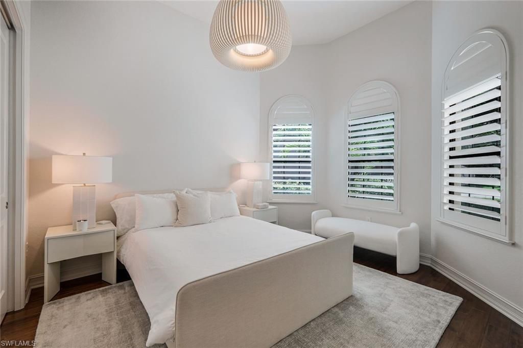 7319 Lantana Cir, Naples, FL 34119 Photo