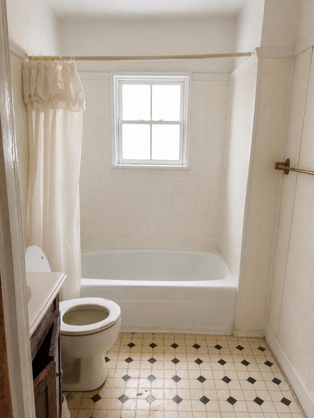 645 Maple Street Photo 22