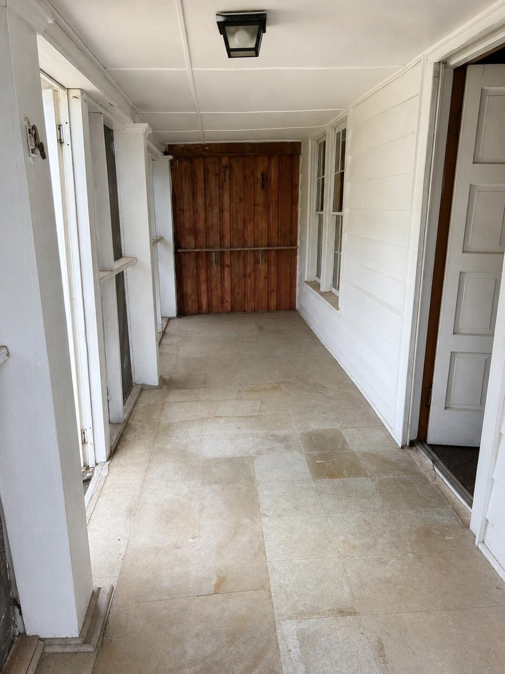 645 Maple Street Photo 7