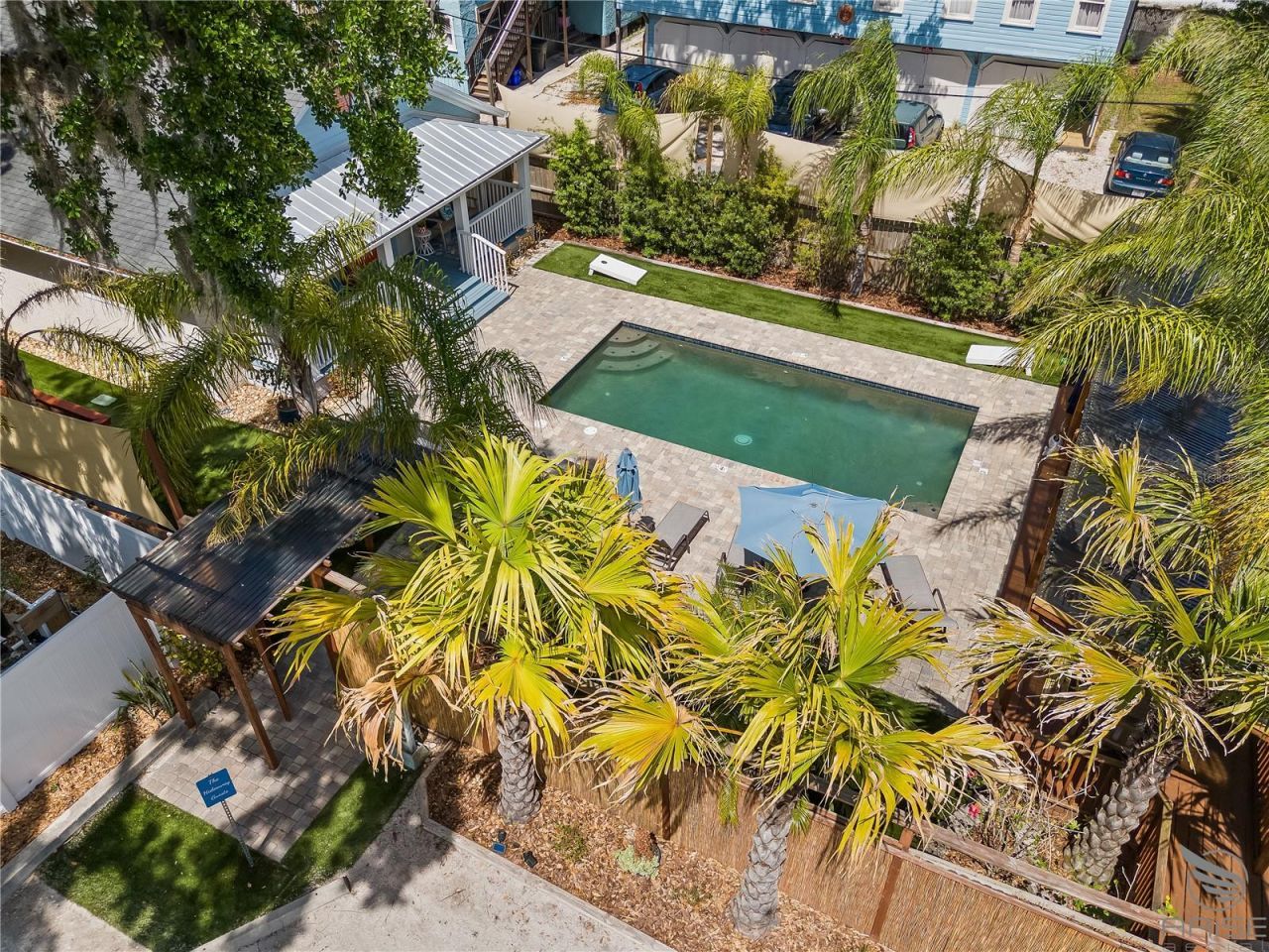 305 Live Oak , New Smyrna Beach, FL 32168 Photo
