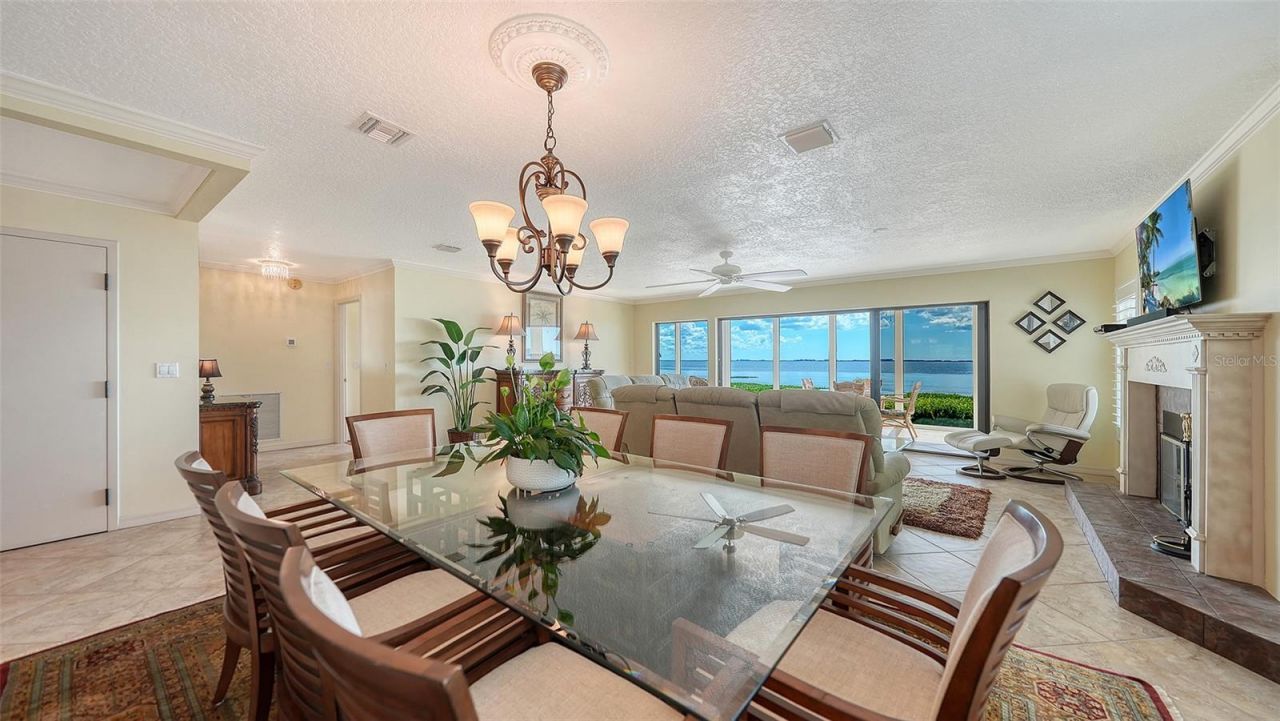 4533 Bay Club Drive, Bradenton, FL 34210 Photo