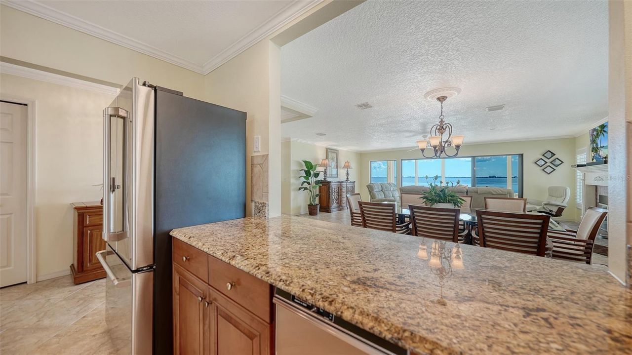 4533 Bay Club Drive, Bradenton, FL 34210 Photo
