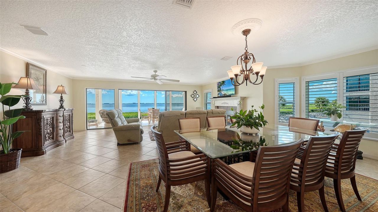 4533 Bay Club Drive, Bradenton, FL 34210 Photo