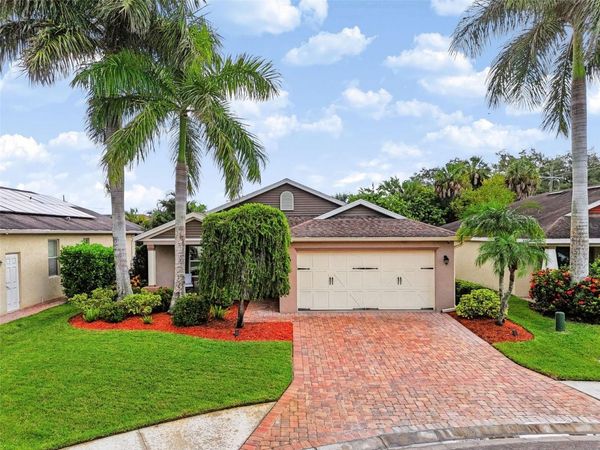 105 SAN LORENZO COURT , BRADENTON, FL 34208