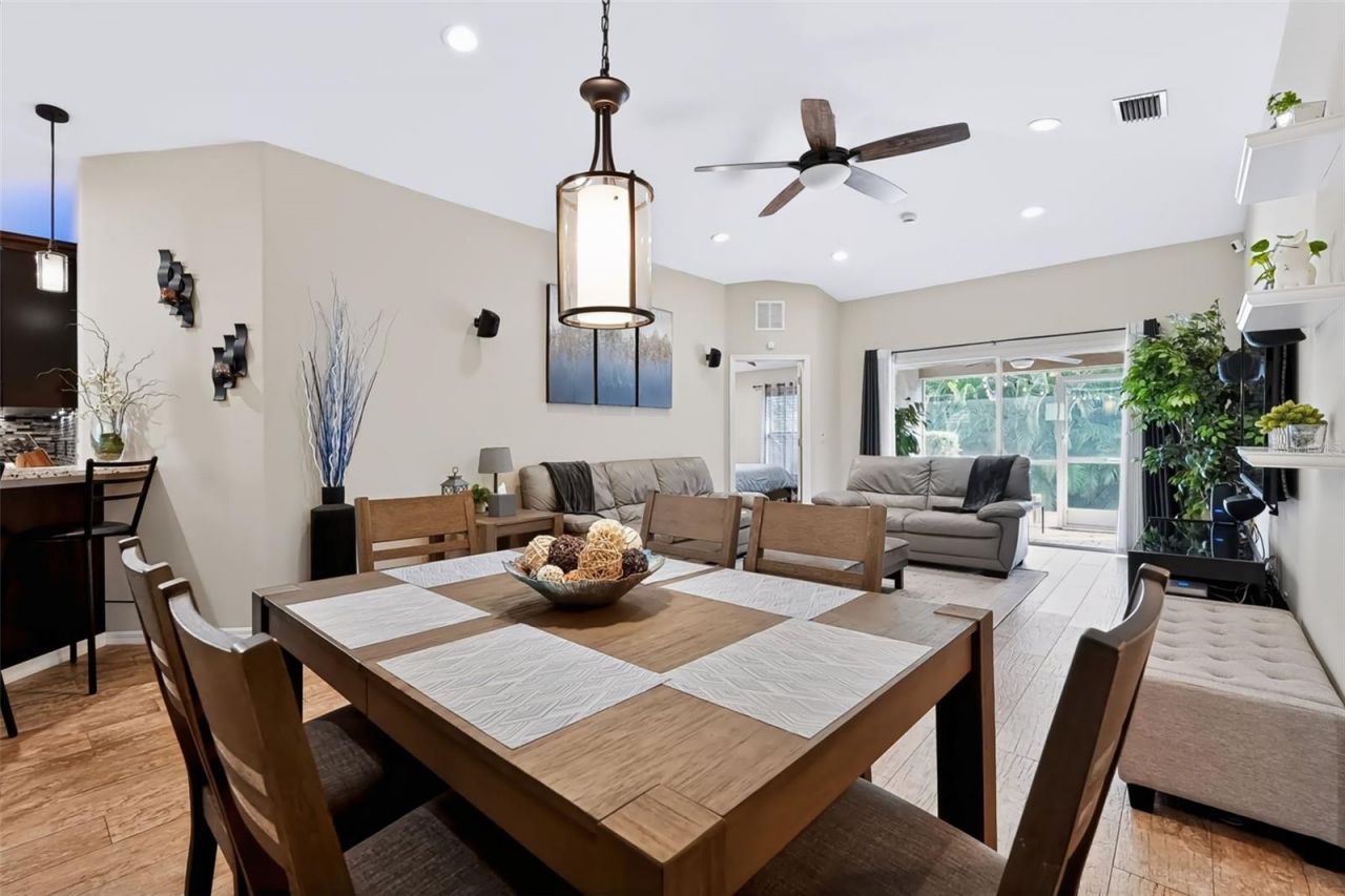 105 San Lorenzo Court , Bradenton, FL 34208 Photo