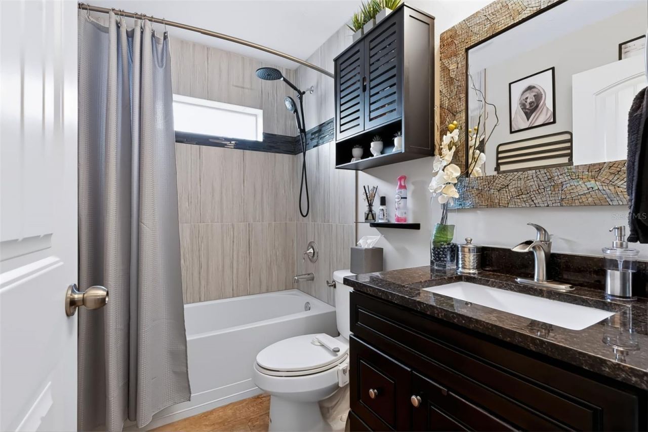 105 San Lorenzo Court , Bradenton, FL 34208 Photo