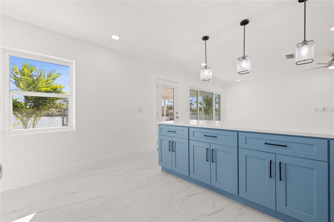 730 Pruitt Drive, Madeira Beach, FL 33708 Photo