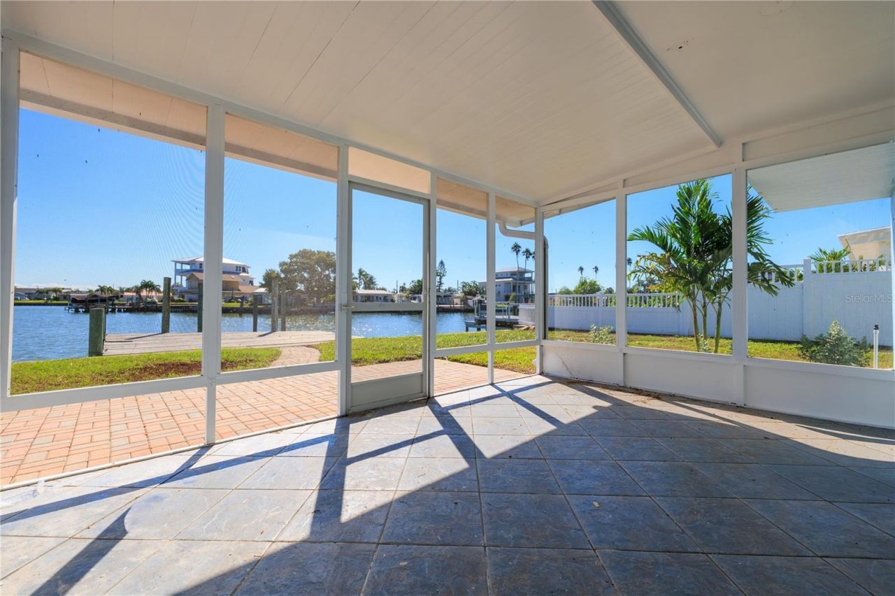 730 Pruitt Drive, Madeira Beach, FL 33708 Photo