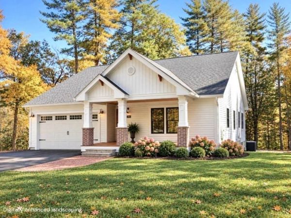 102 Pantry Rd, Hatfield, MA 01088