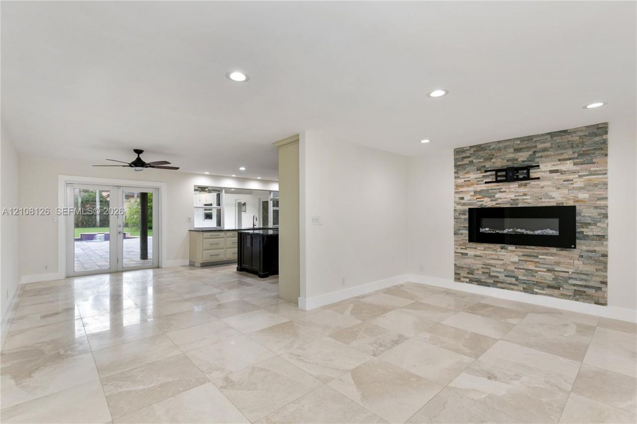 11700 NW 4th St, Plantation, FL 33325 Photo