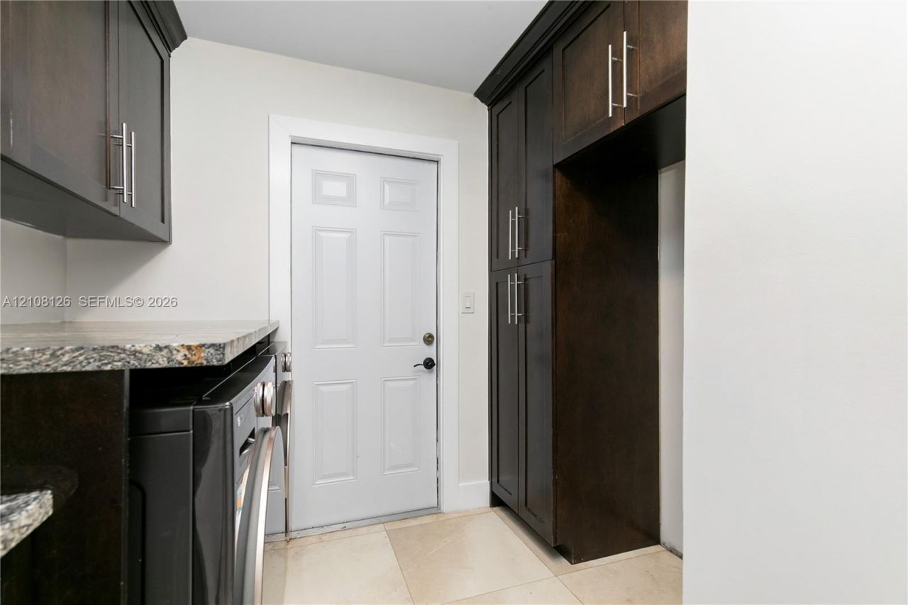 11700 NW 4th St, Plantation, FL 33325 Photo
