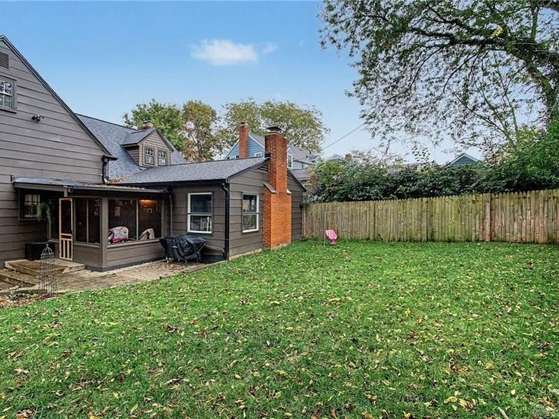 627 N Tanglewood Drive, Springfield, OH 45504 Photo 47