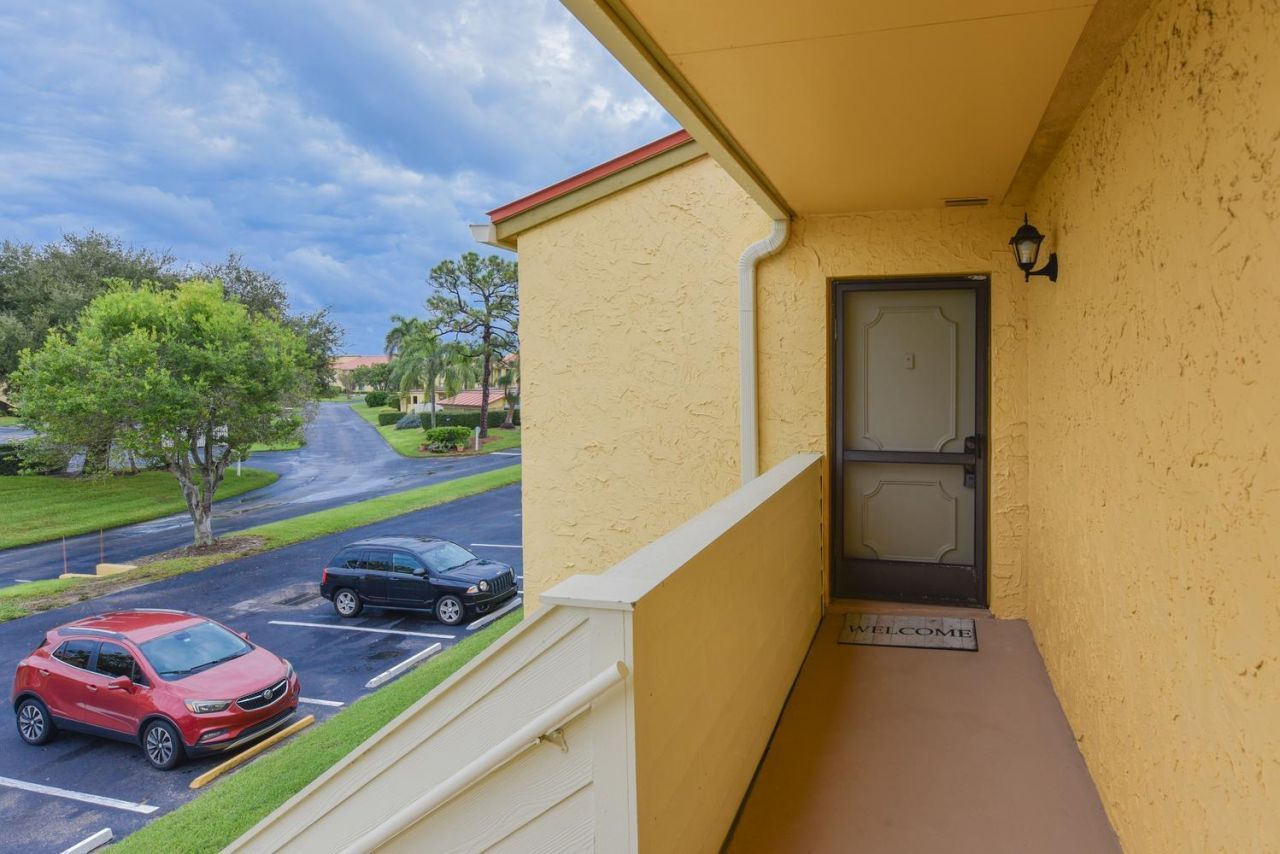 5333 SE Miles Grant Road, Unit 205, Stuart, FL 34997 Photo