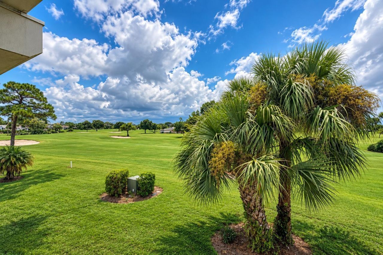 5333 SE Miles Grant Road, Unit 205, Stuart, FL 34997 Photo