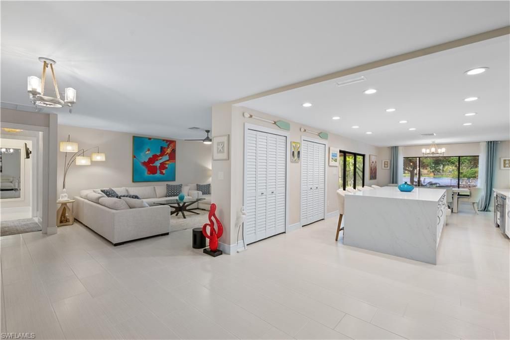 7337 Lake Dr, Fort Myers, FL 33908 Photo