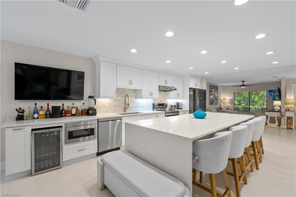 7337 Lake Dr, Fort Myers, FL 33908 Photo