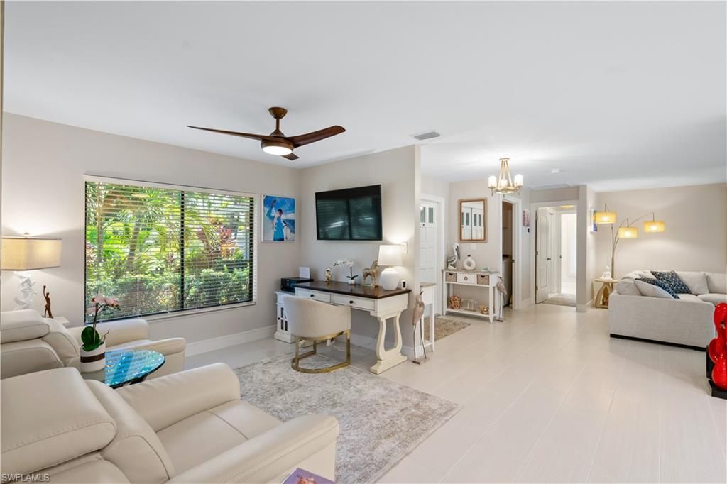 7337 Lake Dr, Fort Myers, FL 33908 Photo